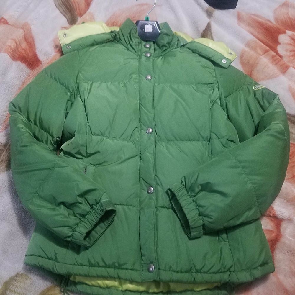 American Eagle Outfitters Puffer Jacket